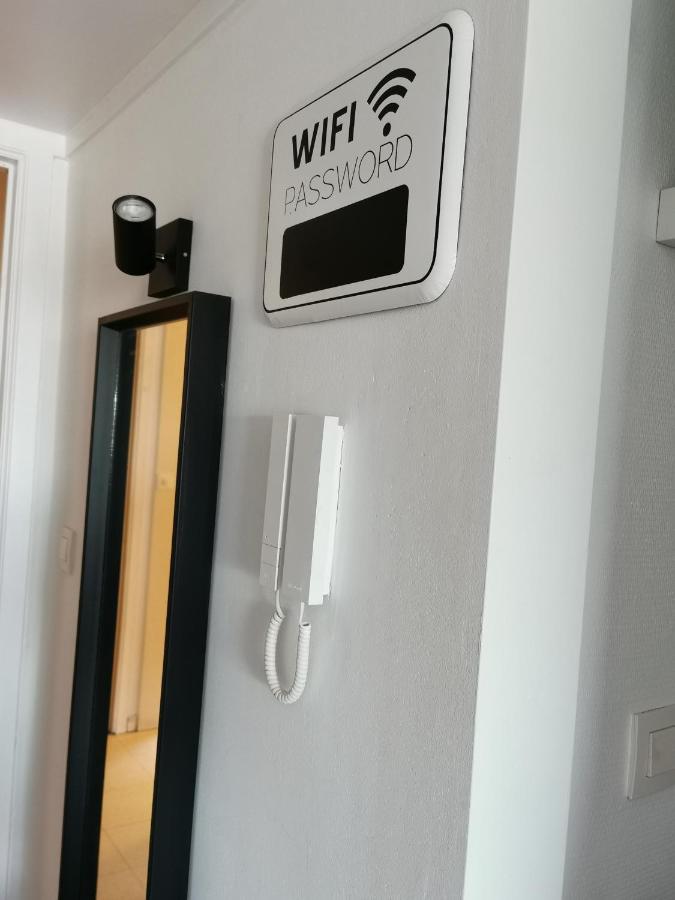 Studio De Strandloper Met 1 Zetelbed En 1 Bedkast Lägenhet Middelkerke Exteriör bild
